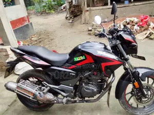 Hero Hunk 2021 Black