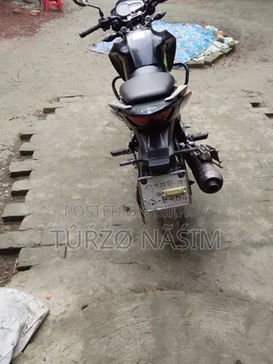 Hero Hunk 2021 Black