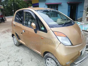Tata Nano 2015 Gold