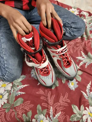 স্কেটিং জুতো
