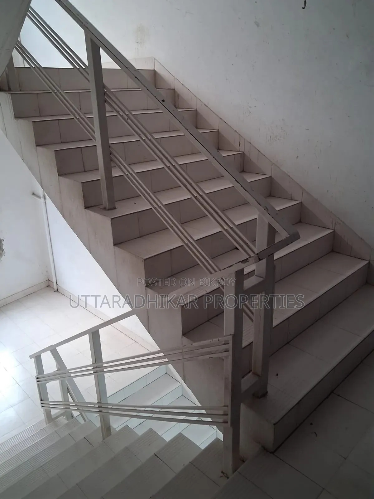 750 SFT Office Space Rent Near at Shewrapara Metro Station