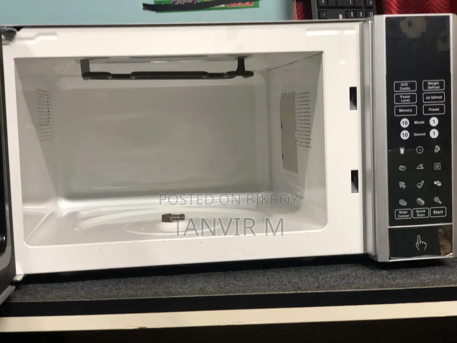 Beko MGF30330S Grill 30L Microwave Oven Silver