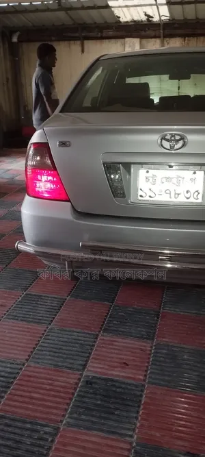 Toyota Corolla 2004 Silver