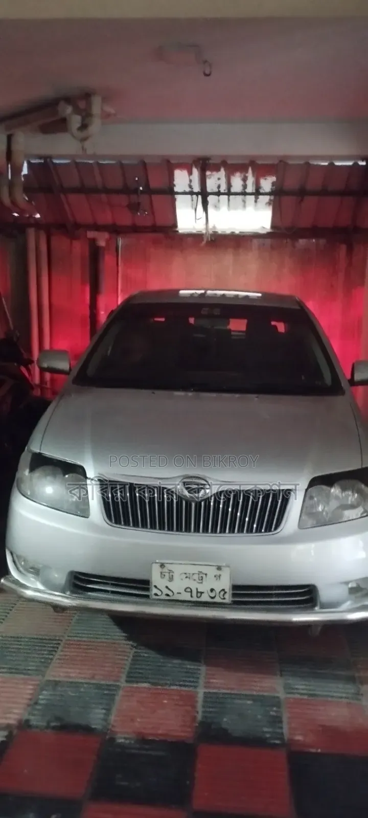 Toyota Corolla 2004 Silver