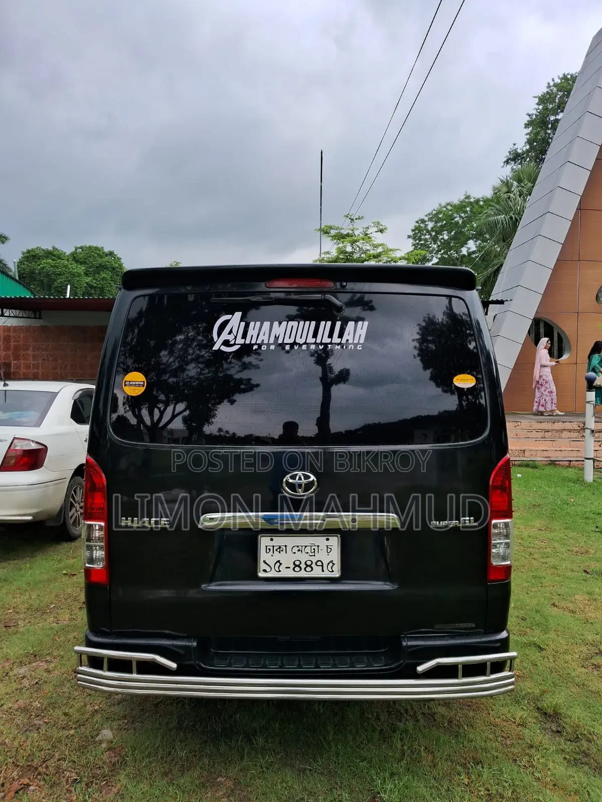 Toyota HiAce 2010 Black