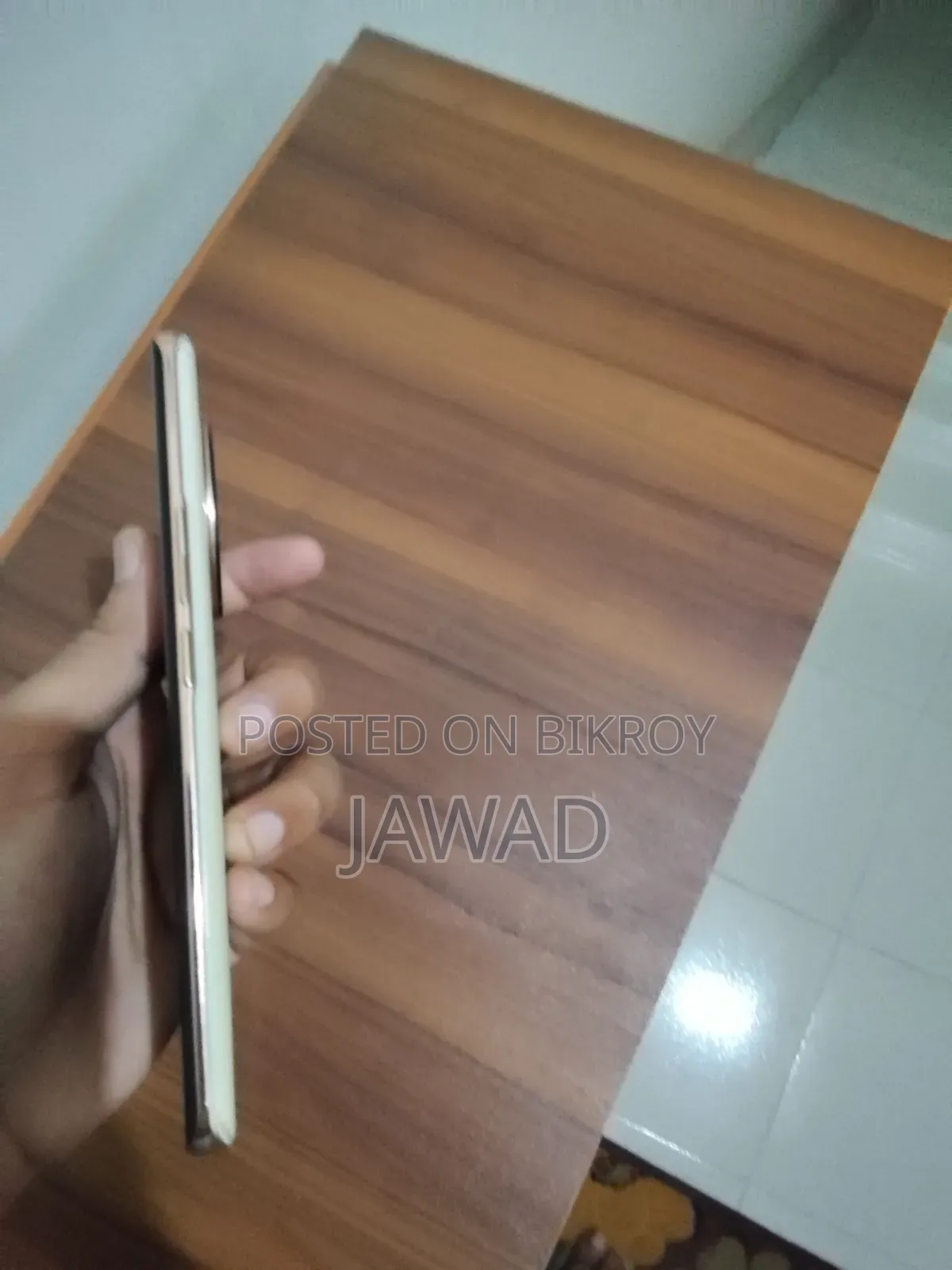 রিয়েলমি ১১ প্রো প্লাস ২৫৬ জিবি গোল্ড