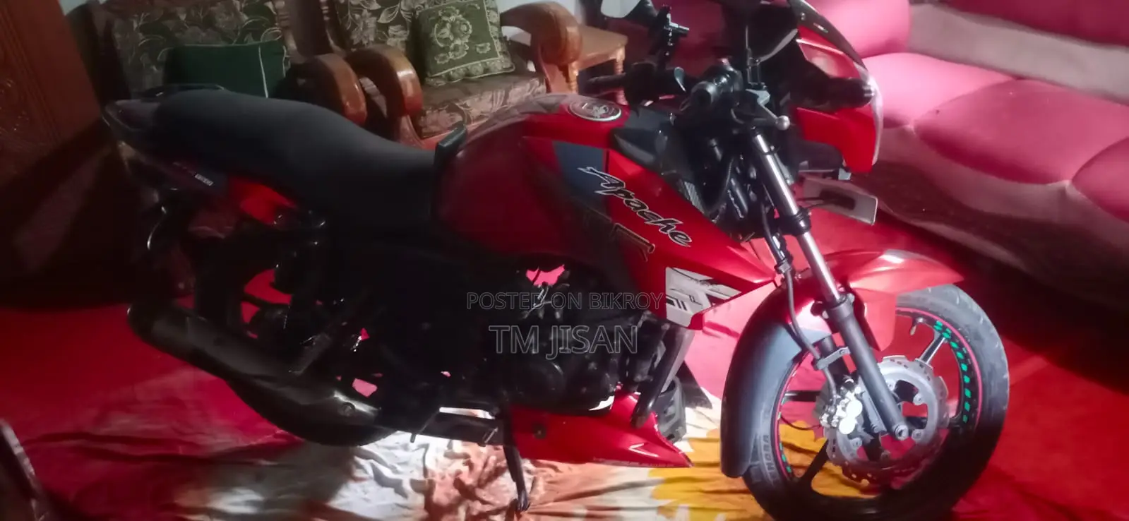 TVS Apache RTR 160 2V 2017 Red