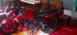 TVS Apache RTR 160 2V 2017 Red