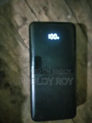 20000 Voltage Power Bank. Selling this urgently as I have another one.