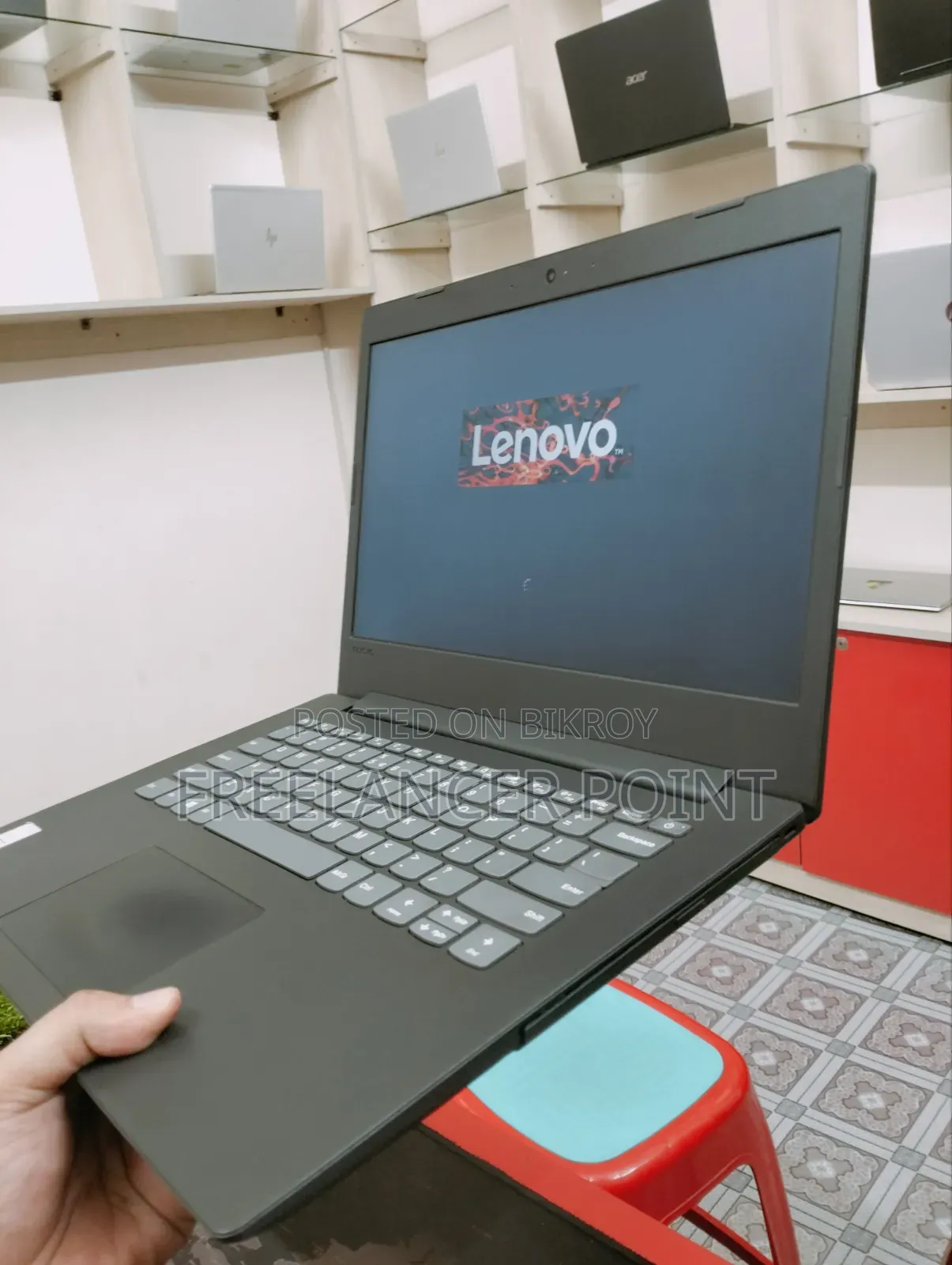 Laptop Lenovo IdeaPad 130 8GB Intel Core I5 HDD+SSD 1T