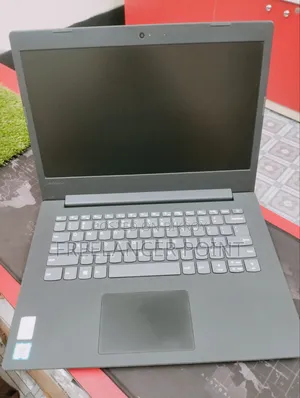 Laptop Lenovo IdeaPad 130 8GB Intel Core I5 HDD+SSD 1T