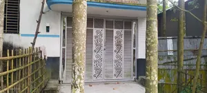 রংপুর সদরে ভাড়া দেওয়ার জন্য আসবাবপত্রযুক্ত ৩ বেডরুমের বাড়ি