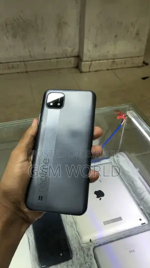 রিয়েলমি সি১২ ৩২ জিবি ব্ল্যাক