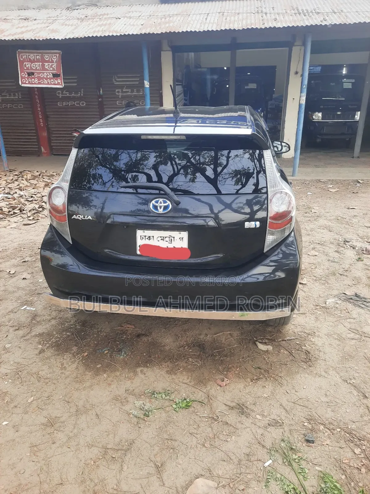 টয়োটা অ্যাকোয়া ২০১৪ ব্ল্যাক