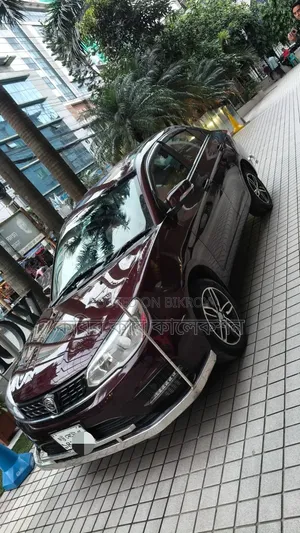 প্রোটন সাগা ২০২২ মেরুন