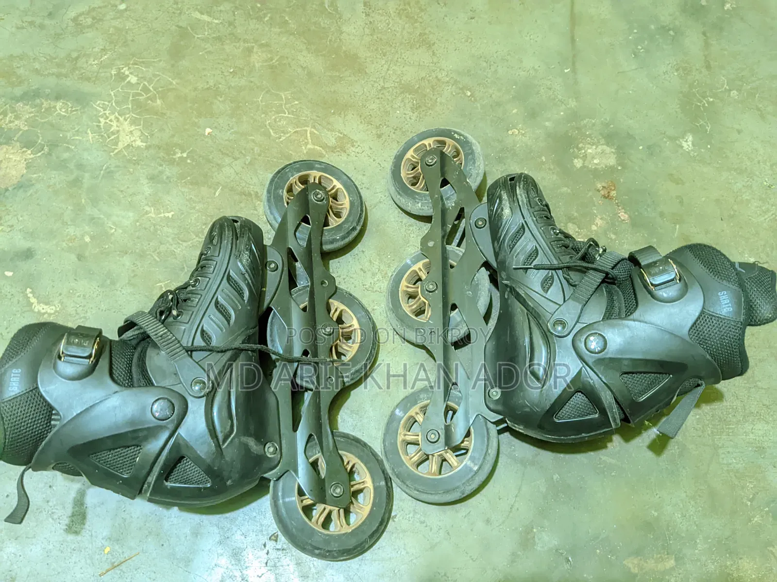 Skating Shoes