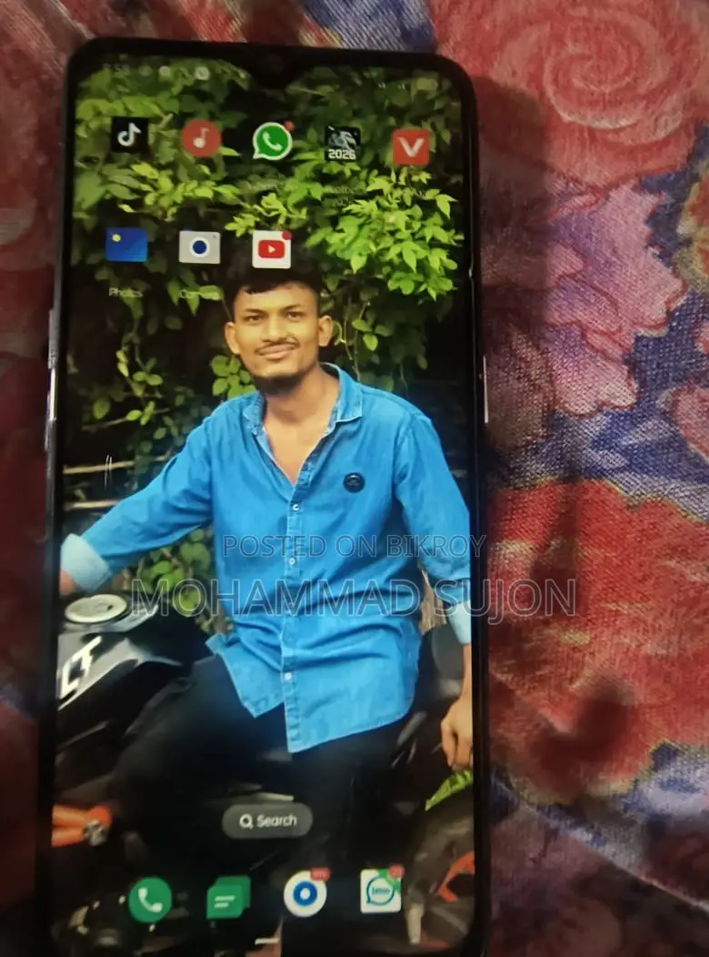 ওপ্পো এফ১৫ ১২৮ জিবি ব্ল্যাক