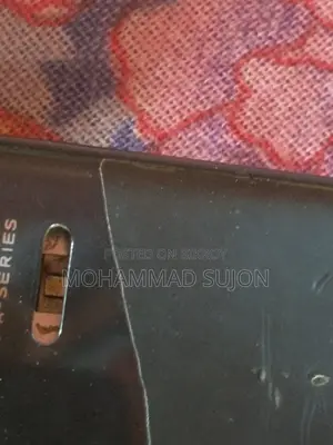 ওপ্পো এফ১৫ ১২৮ জিবি ব্ল্যাক