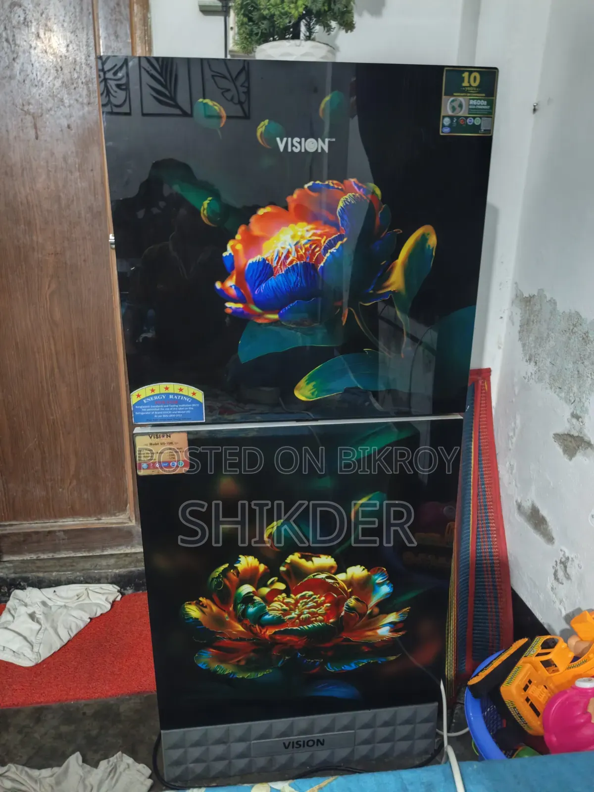 Vision Company 32" TV Fresh