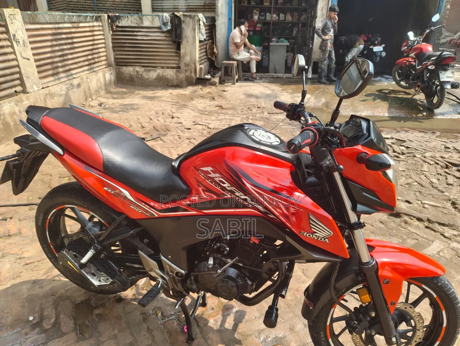 Honda Hornet 2018 Red