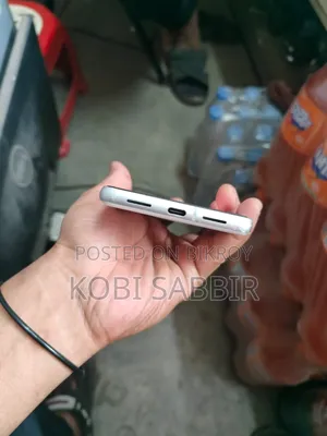 গুগল পিক্সেল ১২৮ জিবি সাদা