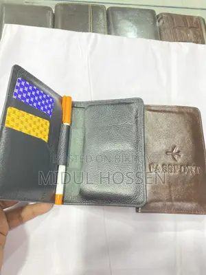 লেদার পাসপোর্ট কভার