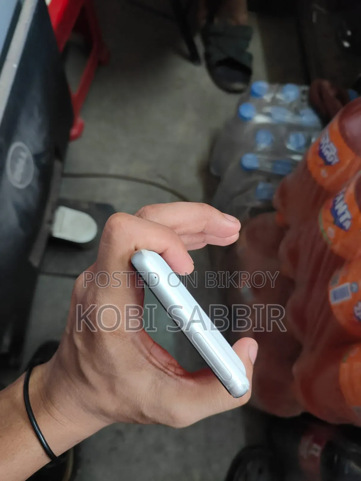 গুগল পিক্সেল ১২৮ জিবি সাদা