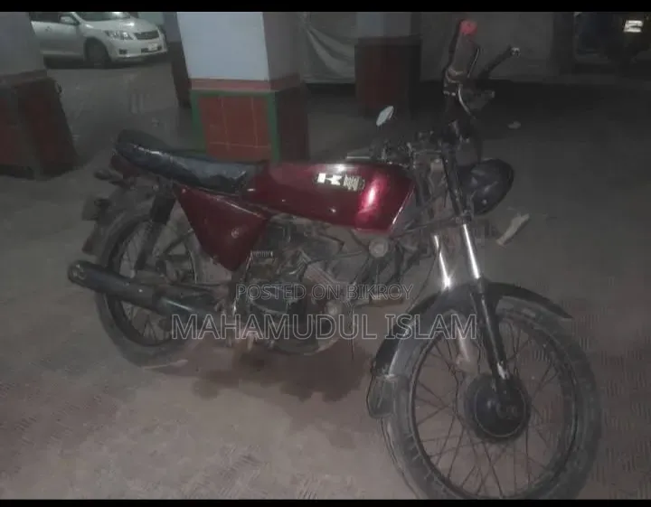 Bajaj 1986 Red
