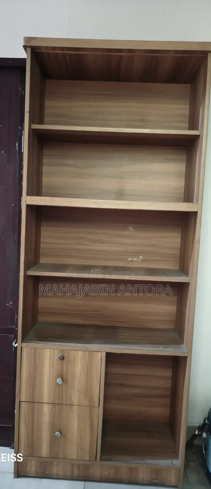 Bookshelf Used