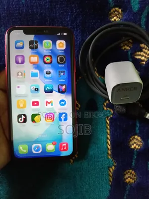 Apple iPhone 11 64 GB Red