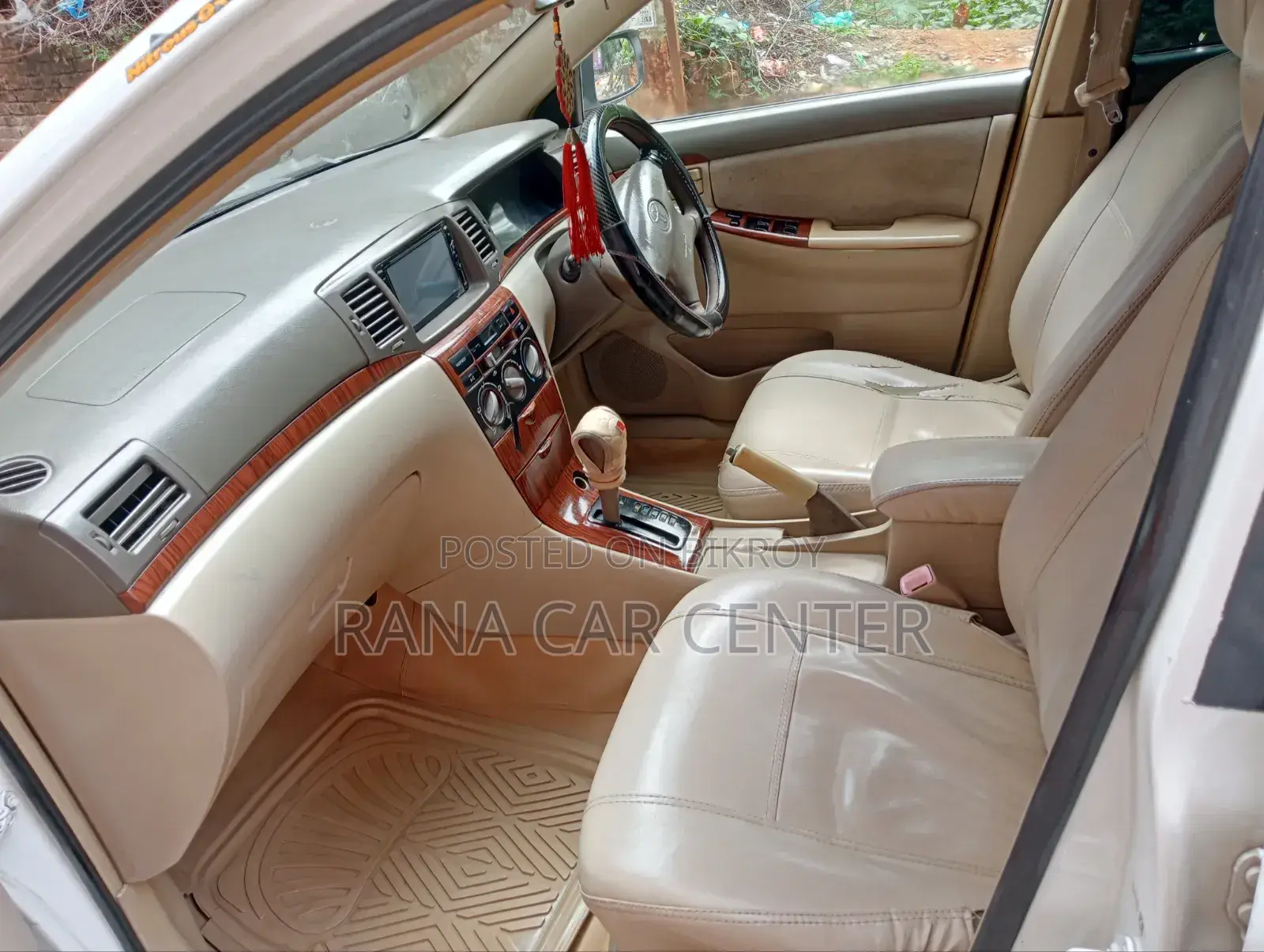 Toyota Corolla 2005 White