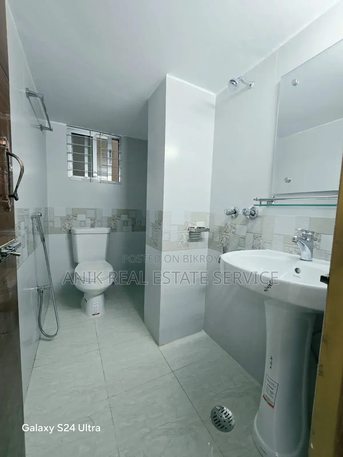3-Bedroom Apartment in Anik Real Estate, Gulshan for Rent