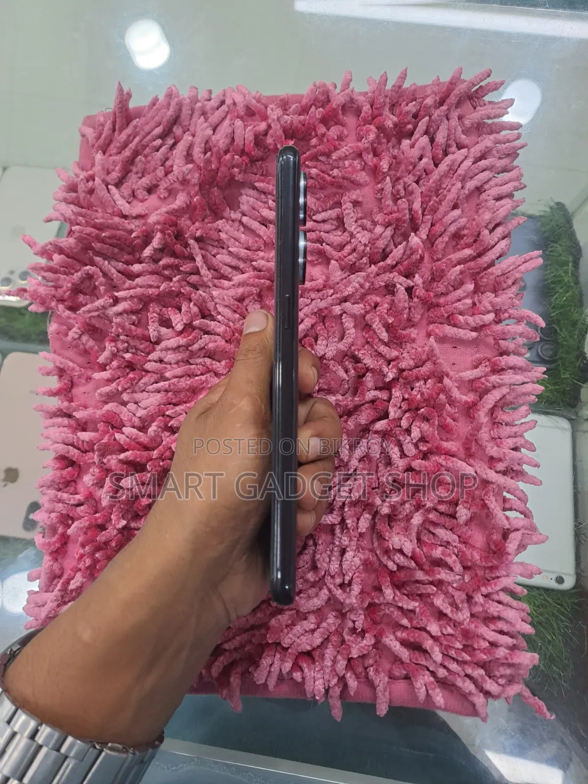 অপো রেনো ৮টি ১২৮ জিবি ব্ল্যাক