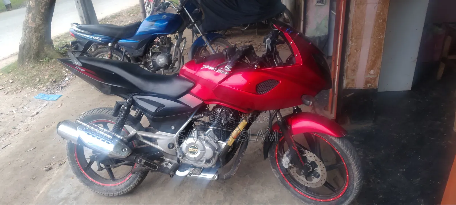 New Bajaj Pulsar 150 2014 Red