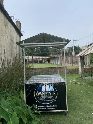 Dress Selling Car