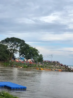 স্যামসাং গ্যালাক্সি এস২২ প্লাস ৫জি ২৫৬ জিবি গোল্ড
