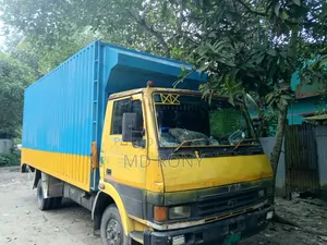Tata Coverban 2018 Yellow