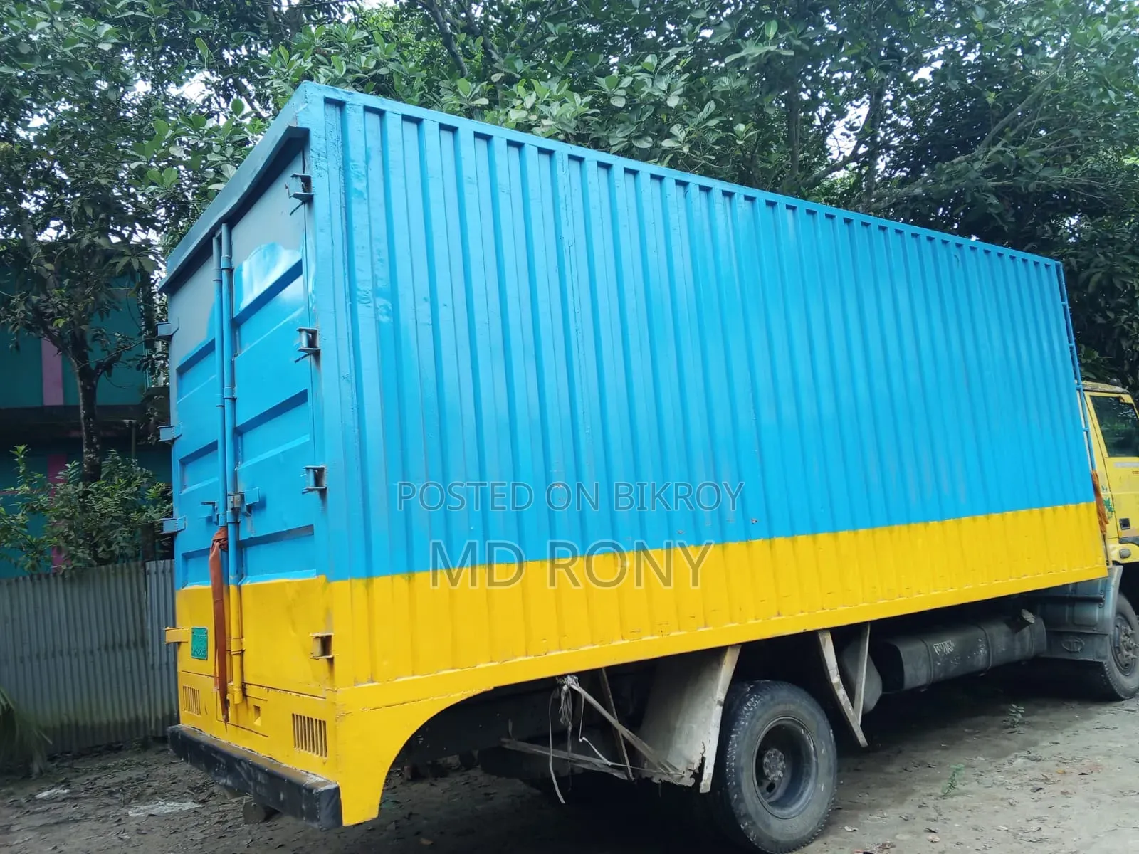 Tata Coverban 2018 Yellow
