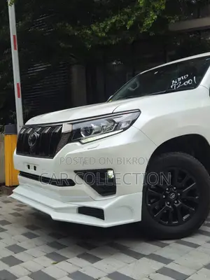 টয়োটা ল্যান্ড ক্রুজার প্রাডো ২০২১ সাদা