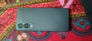 নতুন Vivo Y04 ৬৪ জিবি সবুজ