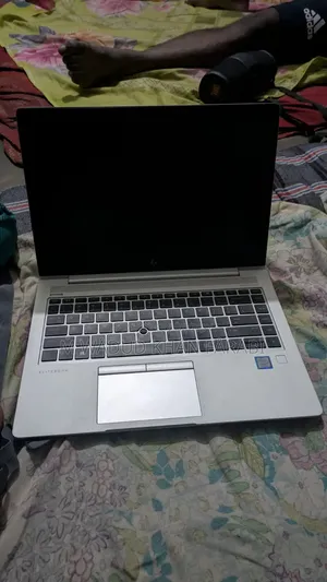 Laptop HP EliteBook 840 G6 8GB Intel Core i7 HDD+SSD 128GB