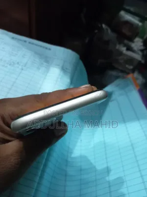 Apple iPhone 11 64 GB White