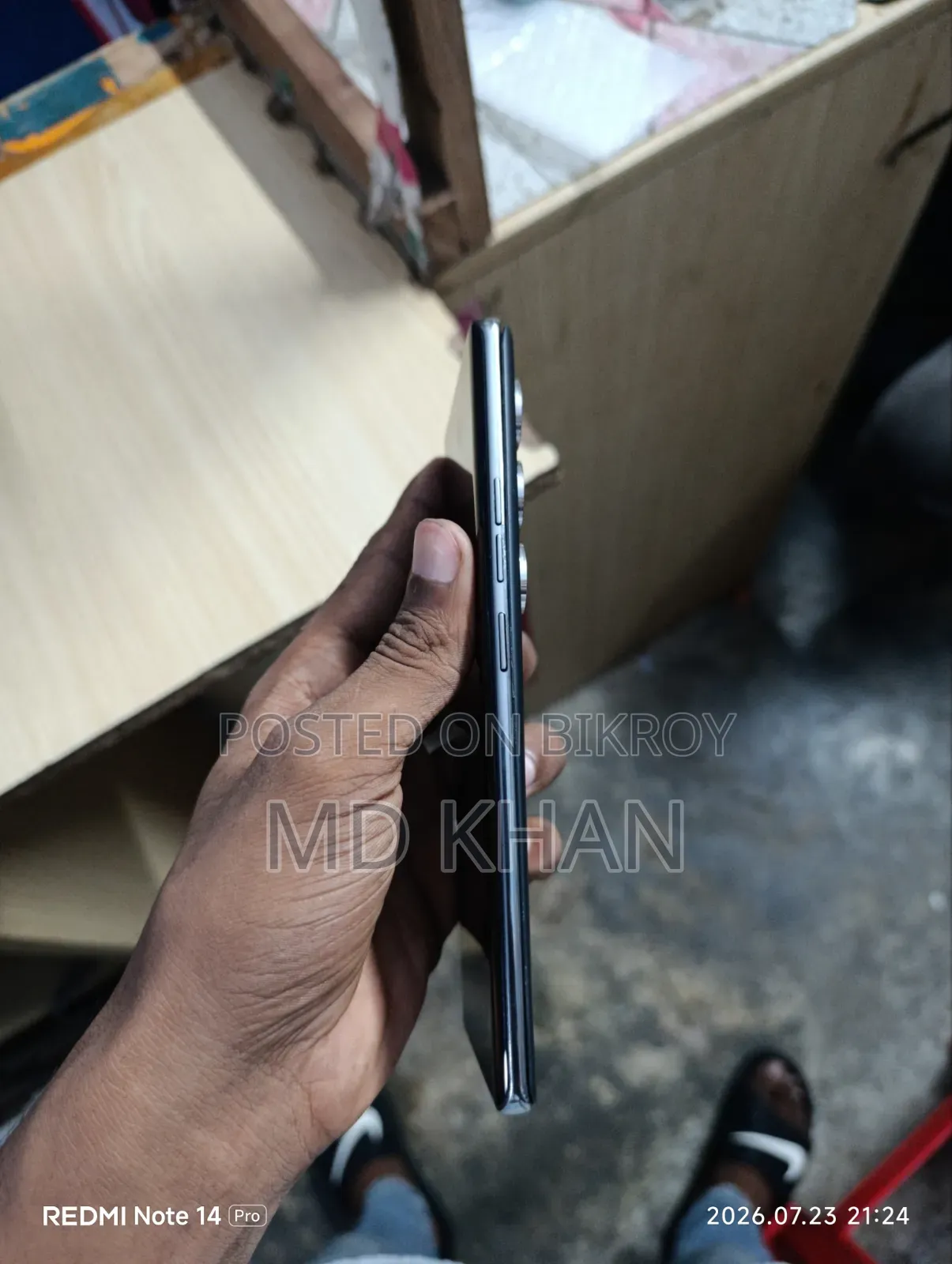 টেকনো ক্যামন ৪০ প্রো ৪জি ২৫৬ জিবি ব্ল্যাক