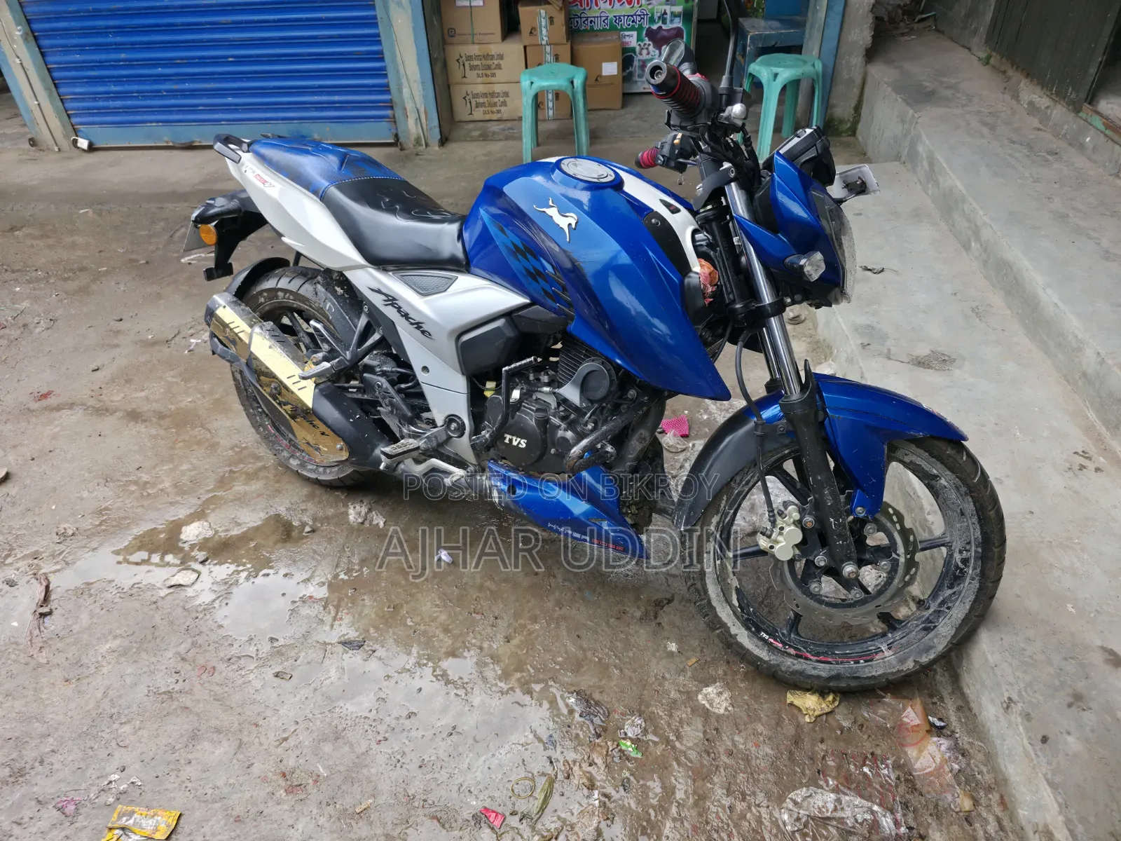 New TVS Apache 160 4V 2021 Black
