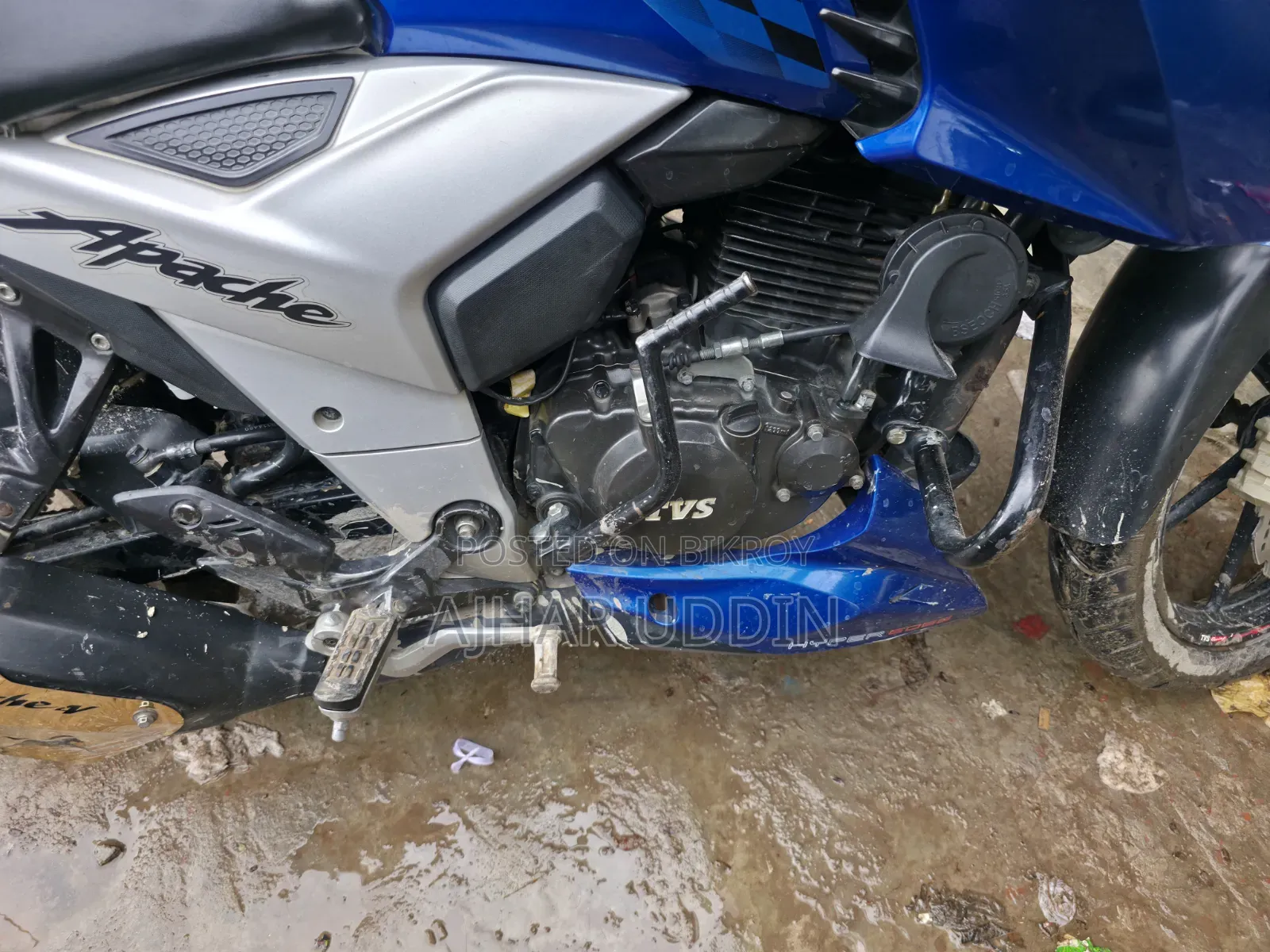 New TVS Apache 160 4V 2021 Black