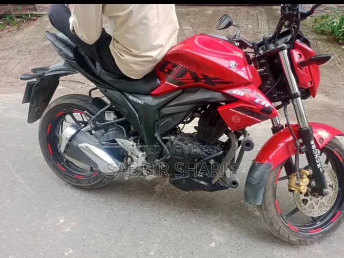 Suzuki Gixxer 2017 Red