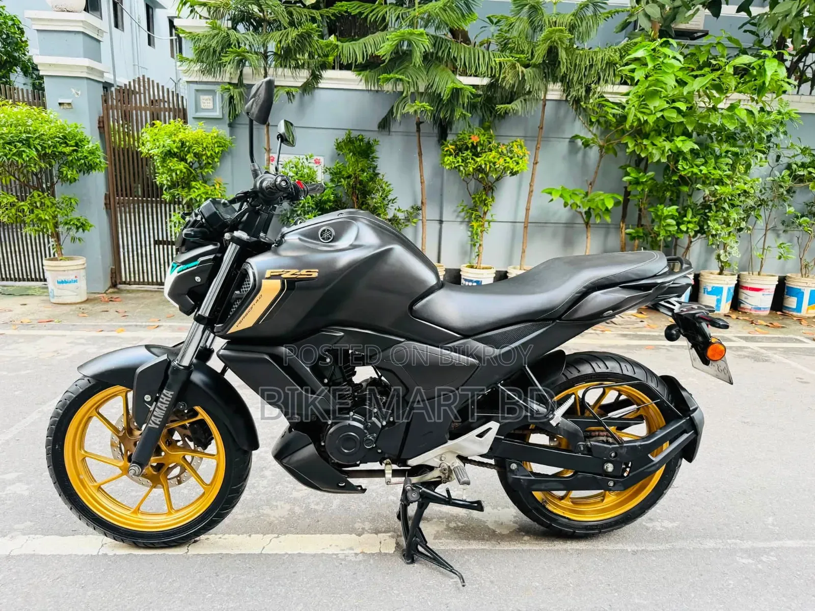 Yamaha FZ6 ২০২৪ ব্ল্যাক