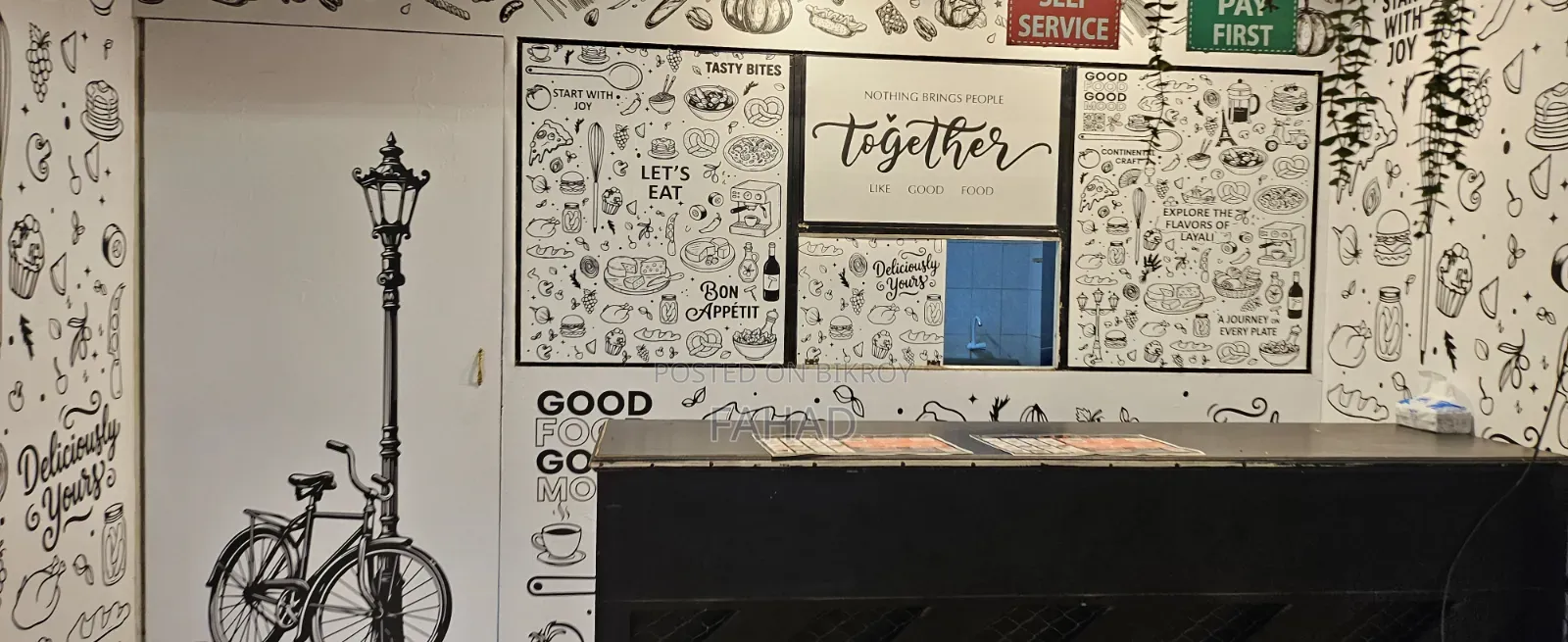 Restaurant Food Court