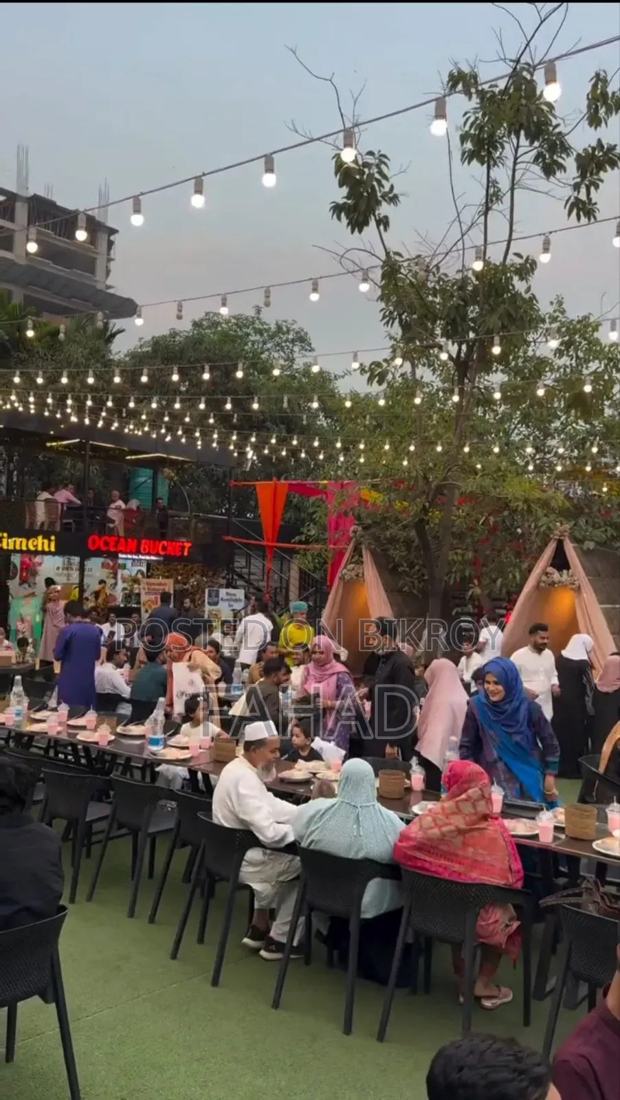 Restaurant Food Court