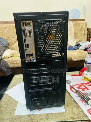 Desktop Computer Asus 16GB AMD Ryzen 5 SSD 256GB
